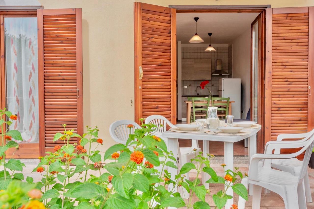 Apartments In Santa Teresa Di Gallura Екстериор снимка